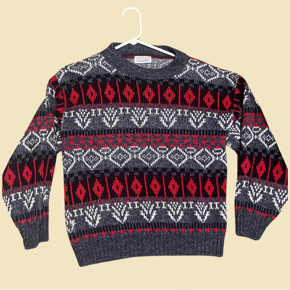 SZ M Vintage Patterned Sweater